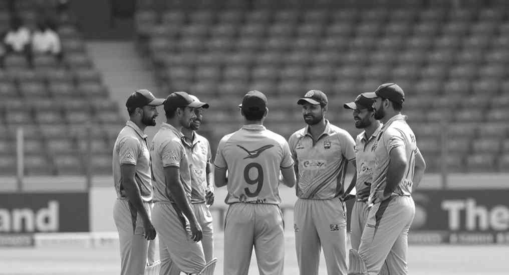 নিলামের হাতুড়ি, এনওসি আর বীমার ক্যালেন্ডার: টুর্নামেন্ট-সাইকেলে ক্রিকেটের আসল ট্রান্সফার-অর্থনীতি